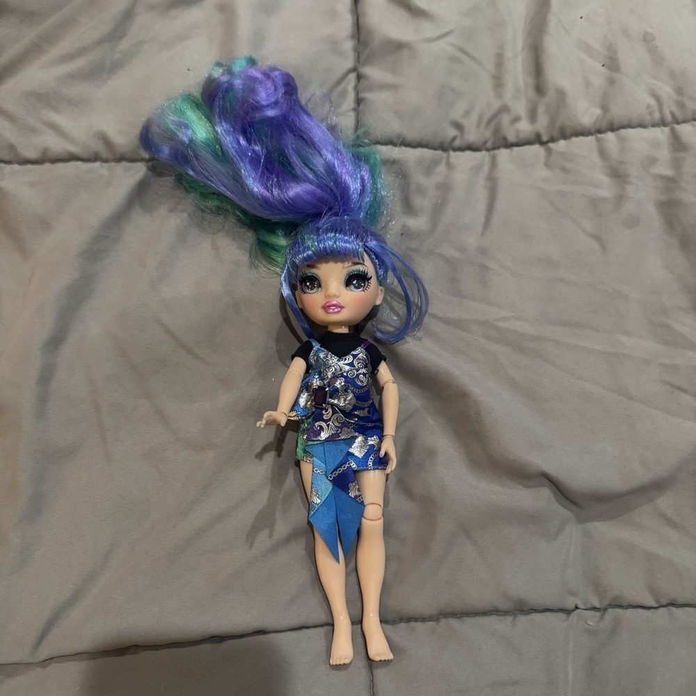 Rainbow High Holly De'Vious Special Edition Twin Fashion Doll MGA 11" Doll